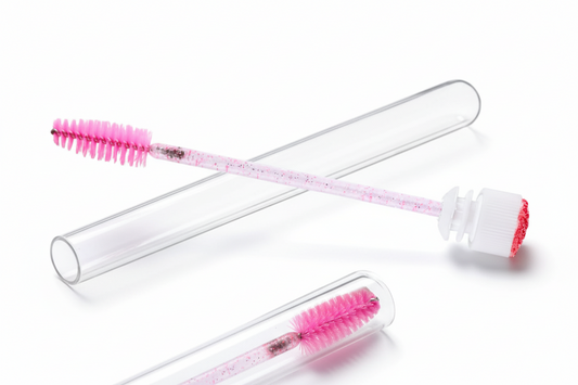 HellyBeauty Lash Brush med Beskyttende Tube