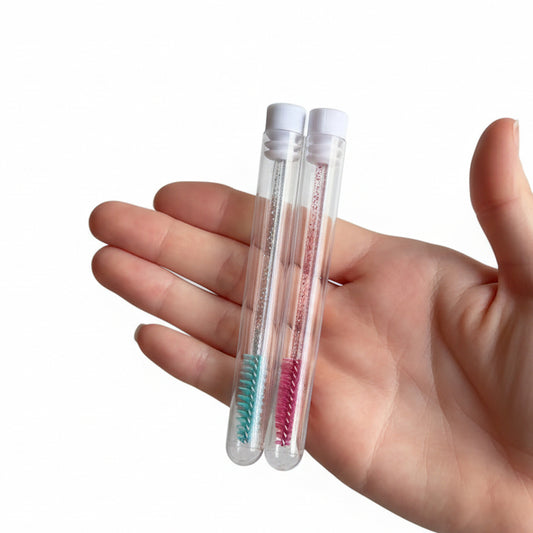 HellyBeauty Lash Brush med Beskyttende Tube